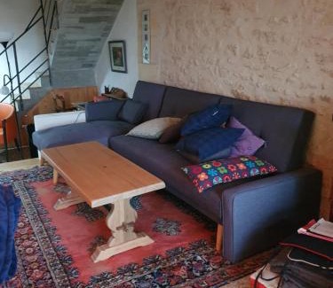 Saint-Sulpice-de-Faleyrens Apartment | gîte des vignes de Saint emilion