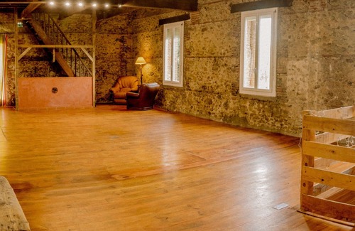 Theza Cottage | Gîte du pigeonnier 20 pers salle climatisée 70 m2