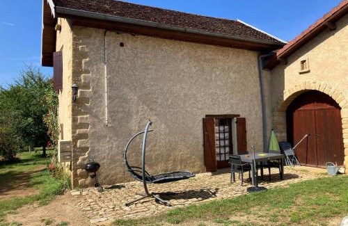 Molamboz House | Gîte Du Poisson Rouge