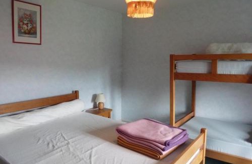 La Guillermie House | Gîte familial avec jardin, proche de Vichy, 4 chambres, draps inclus, animaux acceptés - FR-1-489-188