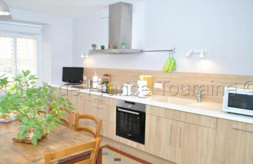 Chedigny House | Gîte familial en Touraine avec jardin, proche châteaux de Chenonceau et Amboise, vélos disponibles - FR-1-381-121