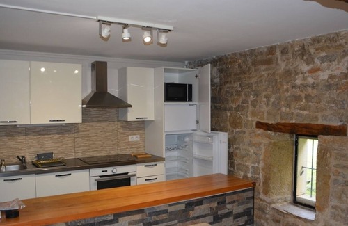 Caylus Cottage | Gîte Honoré de Balzac, for 4 people