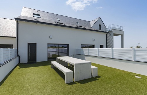Kervan House | Gîte Houat, 800m des Plages, Calme et Sérénité