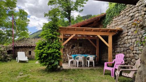 Vocance House | gîte l'Escoferii
