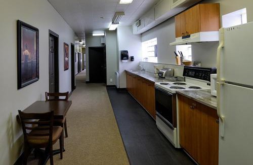 Saint-Sacrement Hotel | Gîte le 812