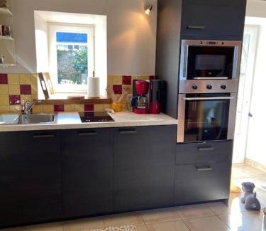 Tredarzec House | Gîte Losten Ar Goguès