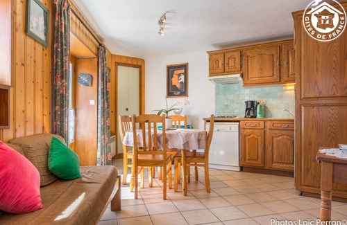 Great Alpine Road House | Gîte - MONTAGNY - Gîte