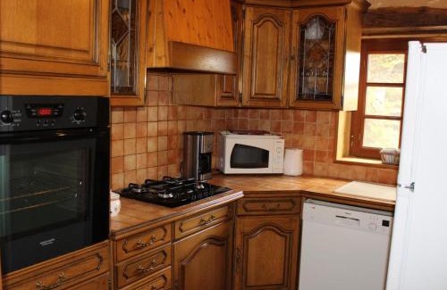 Naussannes House | Gîte périgourdin avec piscine partagée, cheminée et animaux admis près de Bergerac - FR-1-616-416