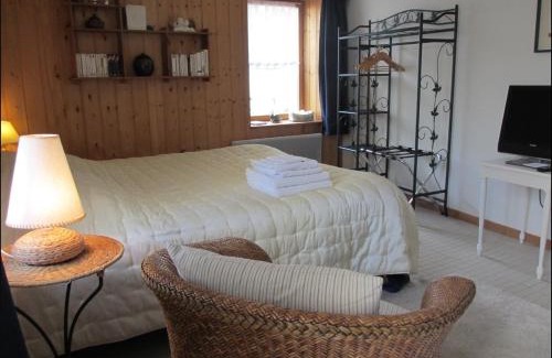 Montreuil-Bellay Apartment | Gîte Saumurois 7 personnes