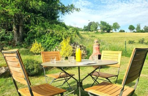 Doizieux House | Gîte tranquille au cœur du Pilat, 2 chambres, idéal pour se reposer - FR-1-496-294