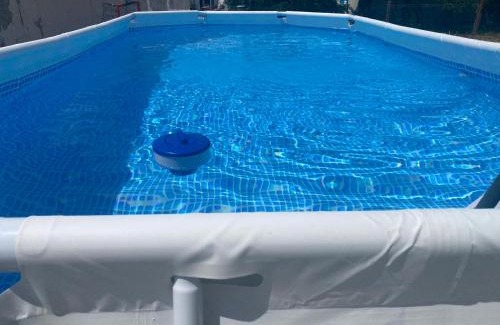 Noyers-sur-Cher House | Gîte zooval 9 personnes, piscine, à 5 min du zoo de Beauval