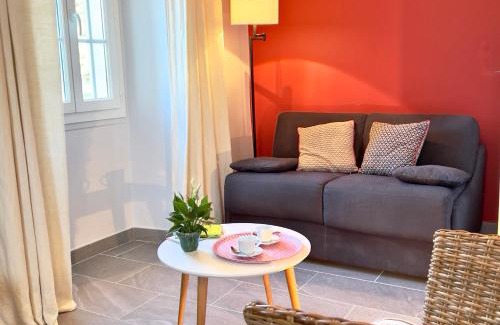 Grospierres Apartment | Gîtes Château de la Selve