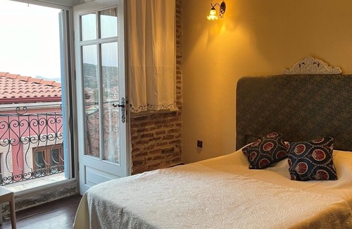 Ayvalik City Center House | Gülsün Hanim Konagi