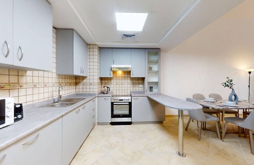 Motor City Apartment | G02 Sherlock House 2 - Peaceful One Bed in Motor City