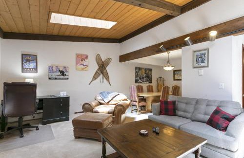 Intermountain House | G3 Meadow Creek townhouse