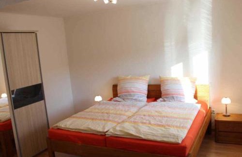 Leer Hotel | Gaestehaus An der Fehnroute II, 11041