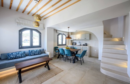 Messaria Hotel | Galaria Serenity Suites