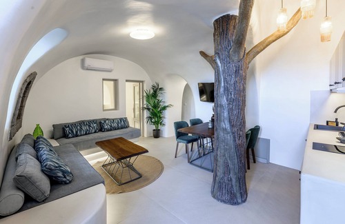 Messaria Hotel | Galaria Serenity Suites