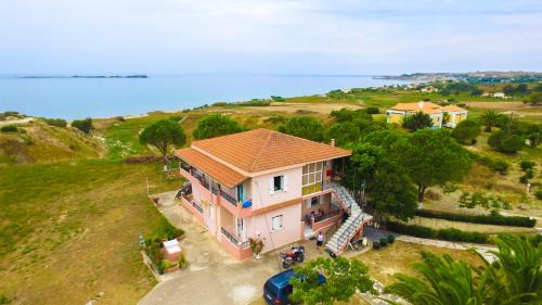 Kefalonia Apartment | Galaxy Rooms