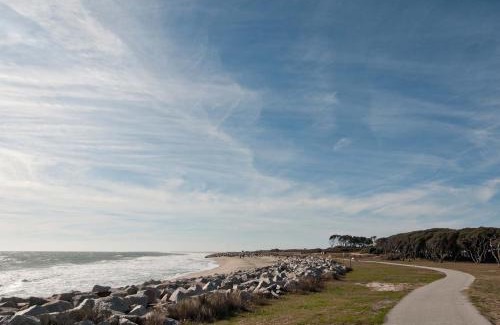 Kure Beach House | Gale Winds by Bryant Real Estate