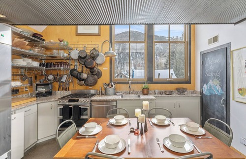 Telluride House | Galena Chalet - 1 Bedroom, 1 Bathroom, 2 Half Bathrooms, Sleeps 4-6