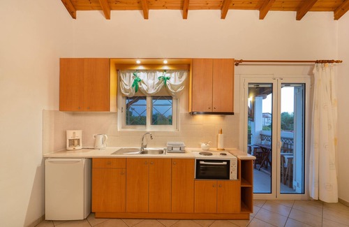 Pylos-Nestoras House | Galene House