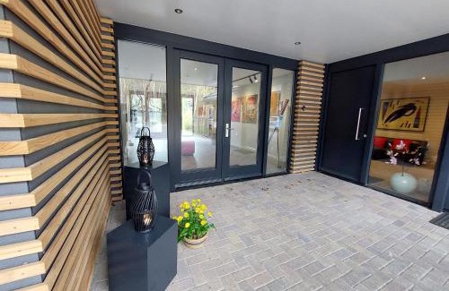 Malden Bed & Breakfast | Galerie Maison d'Art loft