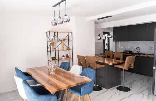Canton 10 Apartment | Galija