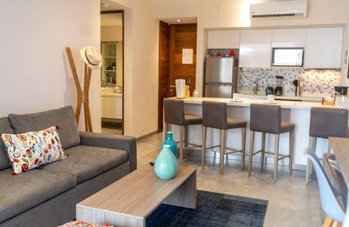Downtown Apartment | Gallery by Blueplaya 2block from 5th. Ave.
