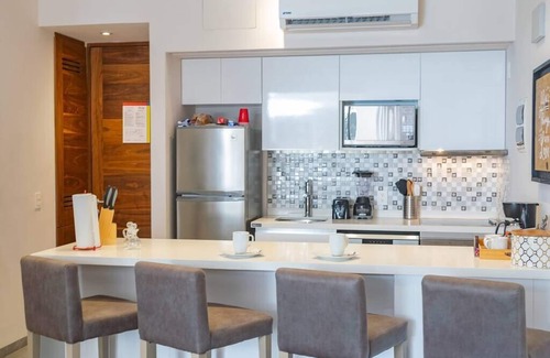 Downtown Apartment | Gallery by Blueplaya 2block from 5th. Ave.