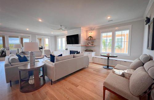 Wrightsville Beach House | Gallery by the Sea by Sea Scape Properties