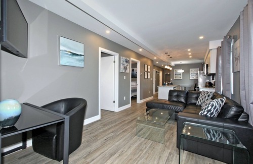 Niagara Falls House | Gallo Paradise by Casino