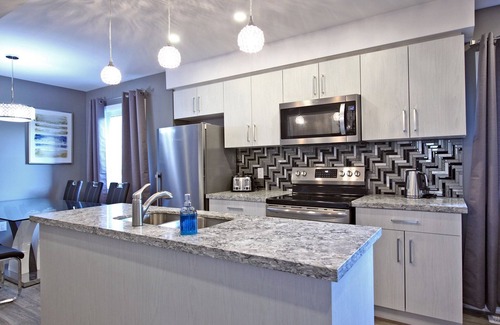 Niagara Falls House | Gallo Paradise by Casino