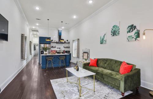 Tulane - Gravier House | Game Day Getaway Walk To The Superdome