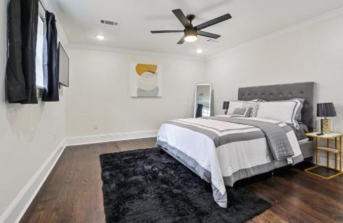 Tulane - Gravier House | Game Day Getaway Walk To The Superdome