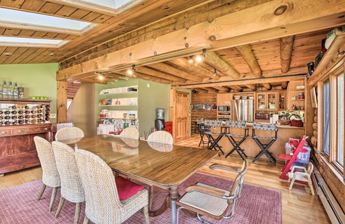 Accord Cabin | Game Room w/Speakeasy Saloon: Accord Retreat