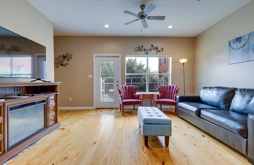 Central Business District Condo | Game Room + Walkable Location: Mobile Condo!