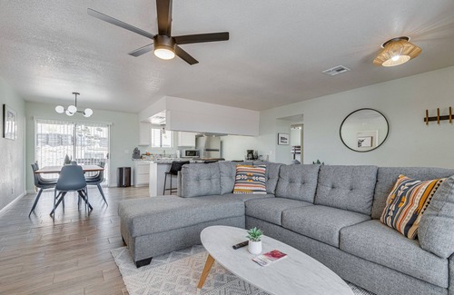 Bullhead City House | GameRoom 5min River 25min Lake 15 min Laughlin Charming Weekly discounts