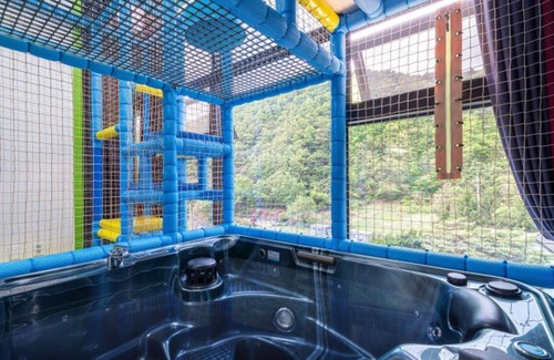 Oeseo House | Gapyeong Avientto Kids Pool Villa