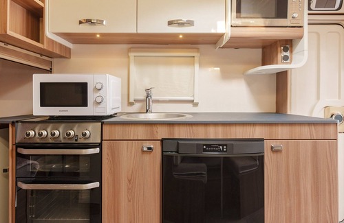 Sang House | Gapyeong Captain Caravan Glamping