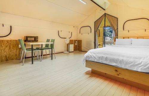 Gapyeong House | Gapyeong Cheongchun Glamping & Caravan