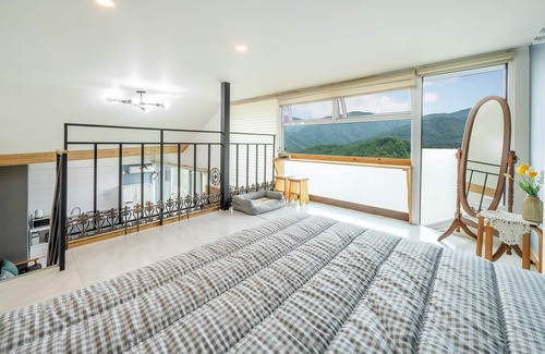 Sang House | Gapyeong Two Dog Place Pension