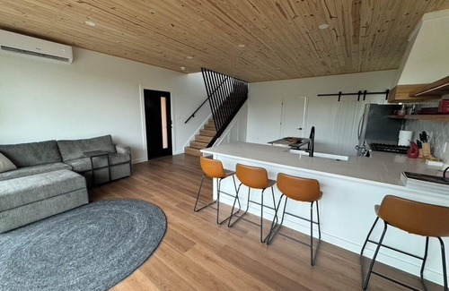 Elgin House | Garbos Goodnight, a luxurious experience combined with the cozy comforts of home