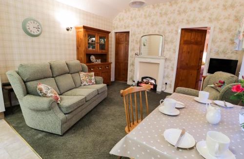 Castle Douglas House | Garden Cottage