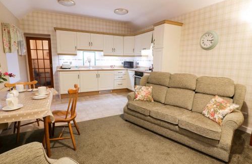 Castle Douglas House | Garden Cottage