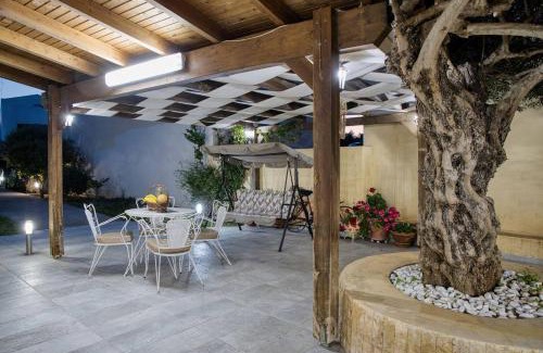 Prasas House | Garden House By Estia