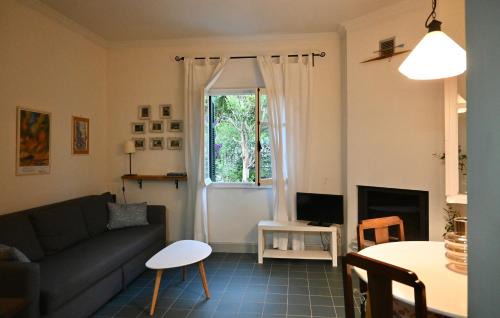 Kanoni House | Garden House in Corfu
