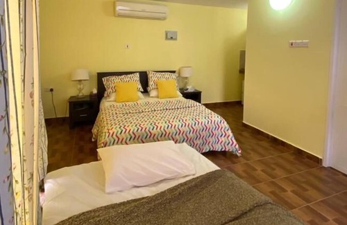 Al Ghubrah Ash Shamaliyyah Bed & Breakfast | Garden Roomz Oman - the goto B&B spot in Muscat