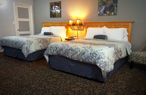 Pinedale Hotel | Garden View Inn