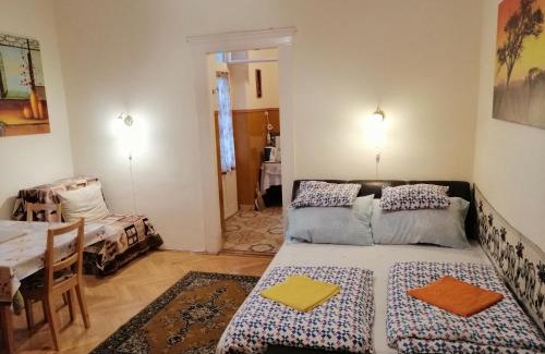 Belvaros - Lipotvaros Apartment | Garibaldi 5 Apartments & Rooms